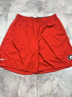 Nike Georgia Bulldogs Basketball Shorts Men's 2XL Red Dri-FIT Baggy Y2K